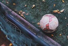 Κεραυνός χτύπησε γήπεδο στο Περού και σκότωσε ποδοσφαιριστή