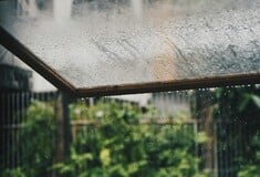Γιατί δεν βρέχει φέτος στην Ελλάδα; - Πού υπάρχει κίνδυνος για απότομες πλημμύρες
