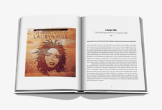 Apple Music: Η πιο αμφιλεγόμενη λίστα έγινε coffee table book και κοστίζει 450$