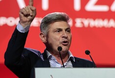 Φαραντούρης: Τζάκρη και Πούλου παίρνουν την ιστορική ευθύνη να ρίξουν τον ΣΥΡΙΖΑ που τις εξέλεξε από την Αντιπολίτευση