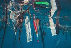 Διαπραγματεύσεις για τη ρύπανση από πλαστικό: Ποιοι «κωλυσιεργούν» - Ποιοι αγωνιούν για συμφωνία