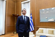 Συνάντηση Μητσοτάκη - Ανδρουλάκη: «Έχει ανοίξει ένας δίαυλος επικοινωνίας, καλή και ειλικρινής η συζήτηση»