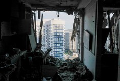 «Ευθυγραμμίζεται πλήρως μαζί μας»: Το Κρεμλίνο εγκωμιάζει Τραμπ για την Ουκρανία