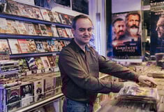 Movie Galaxy: Το βιντεοκλάμπ που κρατάνε ανοιχτό οι σινεφίλ Εξαρχιώτες 