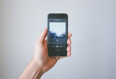 Spotify: Καταγγελίες ότι προωθεί «καλλιτέχνες φαντάσματα» ώστε να αποφεύγει πληρωμές δικαιωμάτων