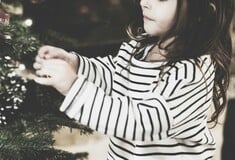 Προσοχή στις δηλητηριάσεις παιδιών τις ημέρες των εορτών, προειδοποιούν οι ειδικοί