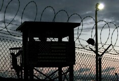 Κρατούμενος του Γκουαντάναμο, χωρίς ποτέ να διωχθεί, αφέθηκε ελεύθερος μετά από 22 χρόνια