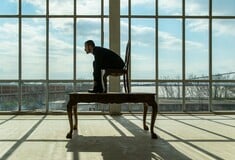 Ο γαλήνιος και ανησυχητικός χορός του Χρήστου Παπαδόπουλου
