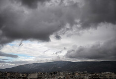 Καιρός: Τοπικές βροχές και θερμοκρασία στους 19 βαθμούς