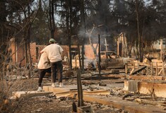 Φωτιές στο Λος Άντζελες: Είναι σαν «εμπόλεμη ζώνη» - Εικόνες πριν και μετά την καταστροφή