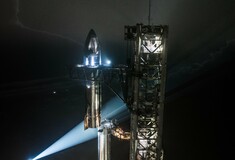Πύραυλος της SpaceX στέλνει ιδιωτικές αποστολές στη Σελήνη