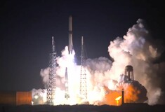 Blue Origin: Εκτοξεύθηκε και μπήκε σε τροχιά ο πύραυλος του Τζεφ Μπέζος 