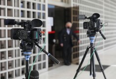 Υπόθεση Novartis: Σε δίκη για ψευδείς καταθέσεις οι δύο πρώην προστατευόμενοι μάρτυρες