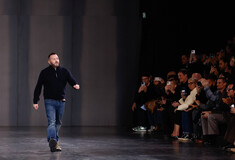 Ο Κιμ Τζόουνς του Dior, χρίστηκε Ιππότης του Τάγματος της Λεγεώνας της Τιμής της Γαλλίας