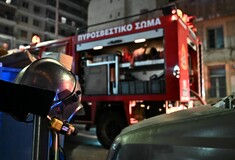 Φωτιά σε εγκαταλελειμμένο σπίτι στα Σεπόλια – Ένας άνδρας νεκρός