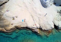 Αναστέλλεται η ανέγερση ξενοδοχείου στο Σαρακήνικο της Μήλου