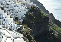 Σεισμοί στη Σαντορίνη: Τι επιπτώσεις μπορεί να έχει μια δόνηση 6 Ρίχτερ