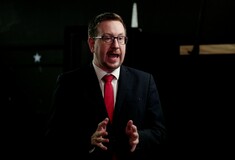 Βρετανία: Τα σχόλια που οδήγησαν στην απόλυση του υπουργού υγείας 