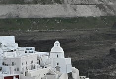 Σεισμοί σε Σαντορίνη και Αμοργό: Το ενδεχόμενο μεγαλύτερης δόνησης, το ρήγμα και η καλντέρα