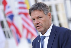 Γερμανός ΥΠΟΙΚ προς Τζέι Ντι Βανς: «Να κοιτάς τη δουλειά σου – Υπάρχουν αρκετά να κάνεις στις ΗΠΑ»