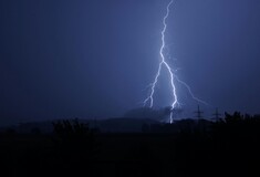 Καιρός: Κίτρινη προειδοποίηση σε αυτές τις 4 περιοχές, δείτε χάρτες