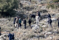 Βασίλης Καλογήρου: Αρπαγή και δολοφονία καταγγέλλει ο πατέρας του