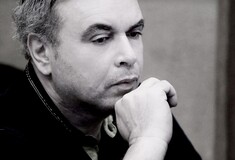 Πέθανε ο τραγουδιστής Μανώλης Λιδάκης