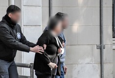 Ναύπλιο: Στον εισαγγελέα η 72χονη που μαχαίρωσε τον ληστή της