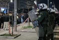Τέμπη: Προσήγαγαν πολυτραυματία του δυστυχήματος στην πορεία της Θεσσαλονίκης