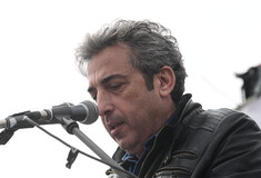Τέμπη: Ο Παύλος Ασλανίδης κατέθεσε νέο αίτημα εκταφής του γιου του