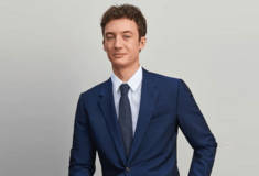 LVMH: Ο γιος του Μπερνάρ Αρνό αναλαμβάνει τη θέση του CEΟ στη Loro Piana
