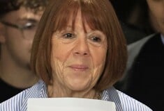 Η Ζιζέλ Πελικό θα δημοσιεύσει τα απομνημονεύματά της