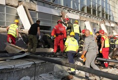 Σερβία: Στους 16 οι νεκροί από το δυστύχημα στον σταθμό - Πέθανε νεαρός που είχε τραυματιστεί