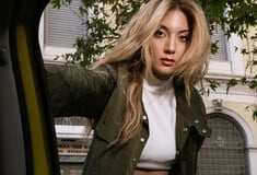 CHECK H Terselle κάνει avant-pop με ένα χορευτικό twist