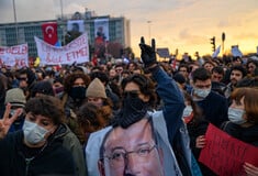 Η πρώτη φωτογραφία του προφυλακισμένου Ιμάμογλου