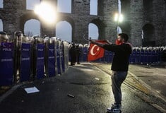Η Τουρκία ανακοίνωσε 1.133 συλλήψεις σε πέντε ημέρες και απευθύνει «προειδοποιητικό μήνυμα» στους διαδηλωτές