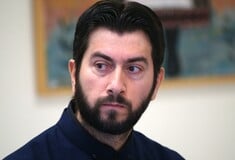 Πατέρας Αντώνιος: Αναβλήθηκε η δίκη του για τις καταγγελίες περί σεξουαλικής κακοποίησης - Ο λόγος