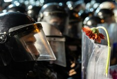 Τουρκία: Καταστολή στα αντιπολιτευόμενα ΜΜΕ, μαζικές διώξεις δημοσιογράφων και εντάσεις με την ΕΕ