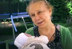 Γερμανία: 66χρονη γέννησε το 10ο παιδί της, χωρίς εξωσωματική γονιμοποίηση