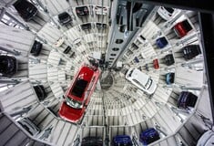 Γερμανία και Γαλλία ζητούν από την EE απάντηση στους δασμούς αυτοκινήτων του Τραμπ
