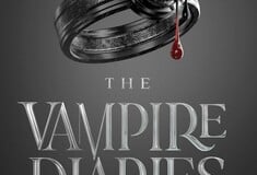 Πέθανε η συγγραφέας των βιβλίων «The Vampire Diaries», Ελ Τζέι Σμιθ