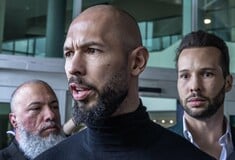 Άντριου Τέιτ: Κατηγορείται για σεξουαλική επίθεση από πρώην σύντροφό του που φοβήθηκε πως «ίσως πεθάνει»