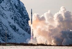 Ο πρώτος πύραυλος που εκτοξεύτηκε από την Ευρώπη συνετρίβη δευτερόλεπτα μετά την απογείωση