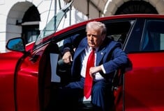 «Δεν με νοιάζει καθόλου» λέει ο Τραμπ για τις υψηλότερες τιμές αυτοκινήτων λόγω δασμών