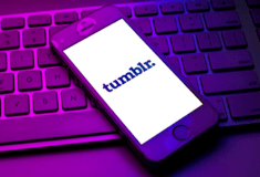 Tumblr: Η μεγάλη επιστροφή του πιο αντισυμβατικού μέσου κοινωνικής δικτύωσης