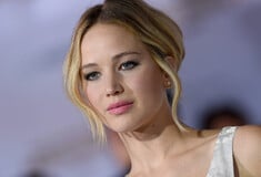 Γέννησε η Τζένιφερ Λόρενς