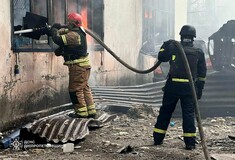 Ουκρανία: 12 νεκροί από ρωσική πυραυλική επίθεση στη γενέτειρα του Ζελένσκι