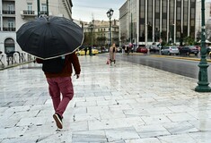 Ο καιρός σήμερα: Επιδείνωση με βροχές και καταιγίδες - Πού θα χιονίσει
