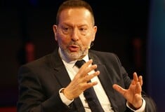 Κίνδυνο «αρνητικού σοκ ζήτησης» προβλέπει ο Γιάννης Στουρνάρας στους Financial Times για τους δασμούς Τραμπ 