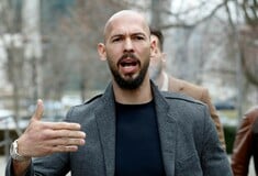 «Σκέφτομαι αν θα σε βιάσω ή όχι», «Σε ποιον ανήκεις;»: Οι σοκαριστικοί διάλογοι του Άντριου Τέιτ με τα θύματά του